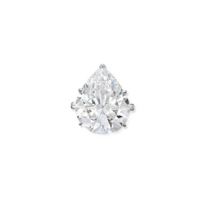 Amura,AmuraWorld,AmuraYachts, Anillo de diamantes en forma de pera de Harry Winston de 23.65 quilates.