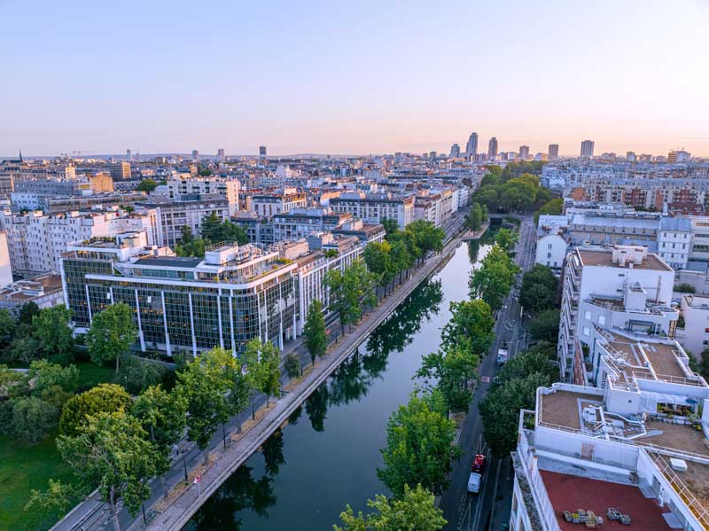 Amura,AmuraWorld,AmuraYachts, Canal Saint Martin visto desde un dron. / Foto Jérémie Tondu.