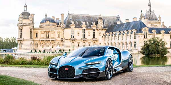 Bugatti Tourbillon debuta en Francia