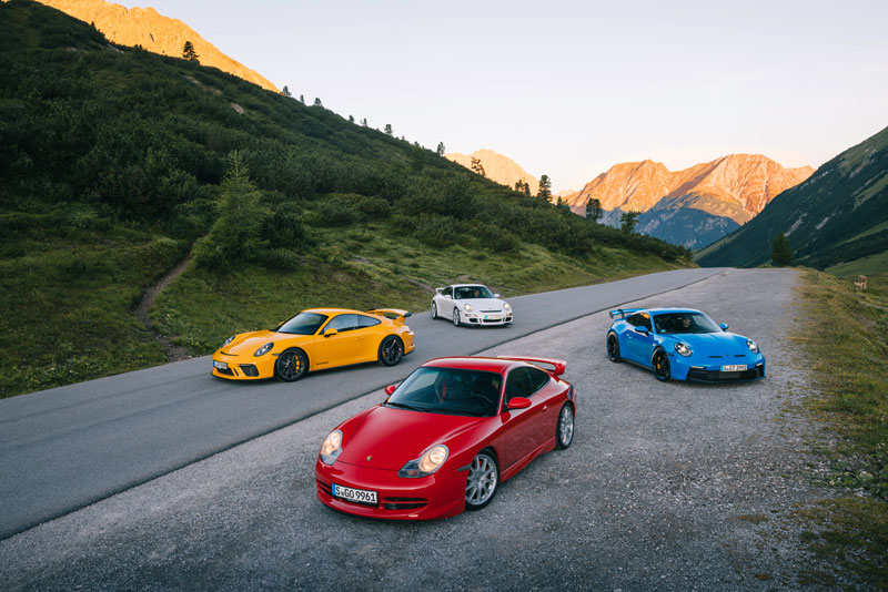 Amura,AmuraWorld,AmuraYachts, Las cuatro generaciones del Porsche 911 GT3.