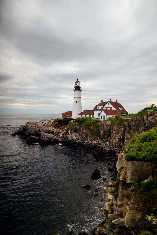 Amura,AmuraWorld,AmuraYachts, Los faros históricos de Portland, Maine.