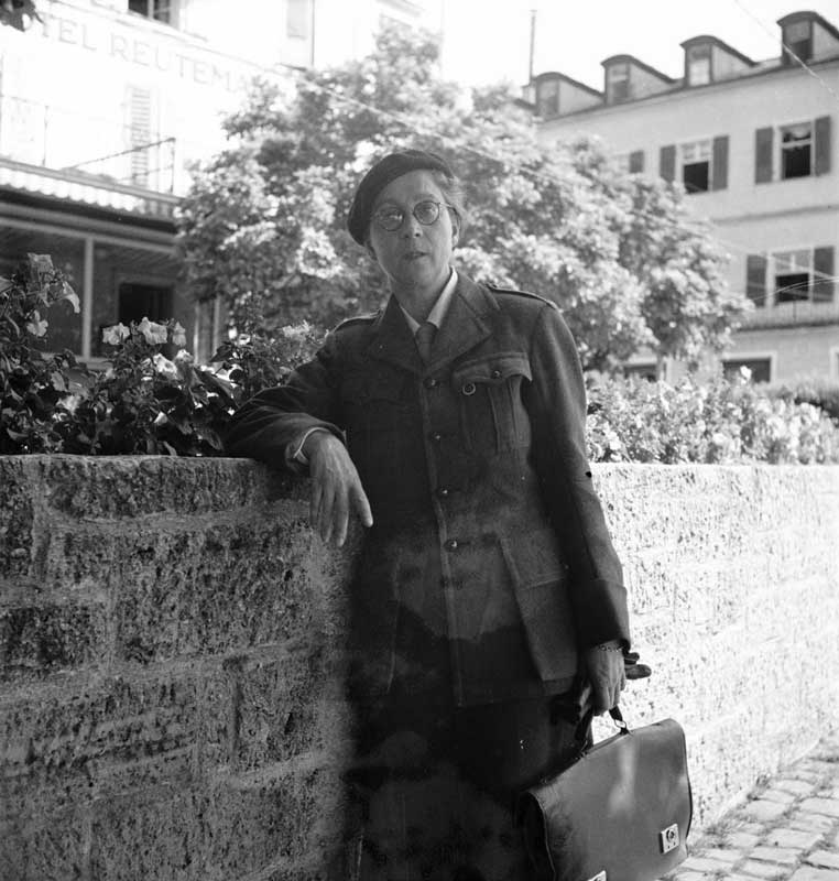 Amura,AmuraWorld,AmuraYachts, Rose Valland fotografiada en 1945 en Lindau (Bodensee), Alemania. Foto: Thérèse Bonney, The Regents of the University of California, The Bancroft Library, University of California, Berkeley.