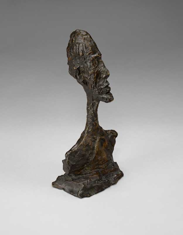 Amura,AmuraWorld,AmuraYachts, Alberto Giacometti (1901-1966), <em><i>Cabeza de león</i></em>, concebida hacia 1949 y fundida en 1965. Bronce con pátina marrón oscuro, altura: 26 cm.