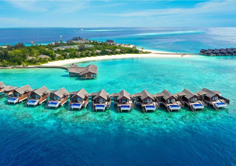 Amura,AmuraWorld,AmuraYachts, Las villas acuáticas cuentan con una alberca privada.