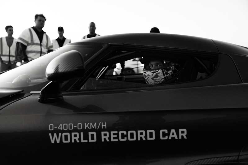 Amura,AmuraWorld,AmuraYachts, Markus Lundh recuperó para Koenigsegg el récord mundial de 0 a 400 km/h conduciendo un Jesko Absolut.