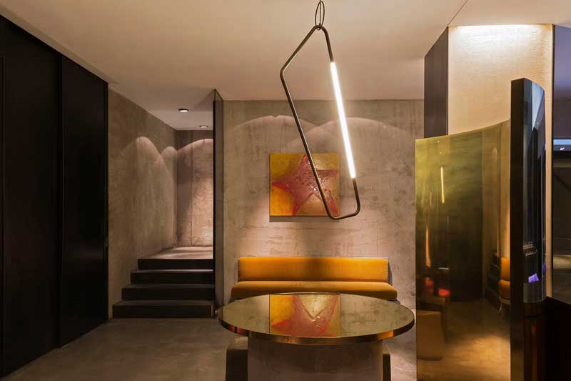 Amura,AmuraWorld,AmuraYachts, Hotel STRAF.