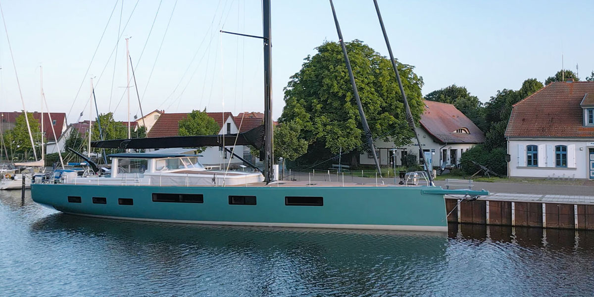 El tono original del Y9 de YYachts