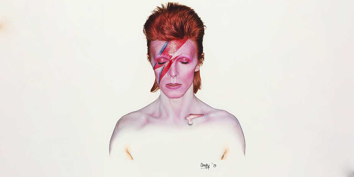 Brian Duffy (1933-2010): Impresión original por transferencia de tinta para la portada del álbum Aladdin Sane de David Bowie. Foto: Duffy © Archivo Duffy y Archivo David Bowie.