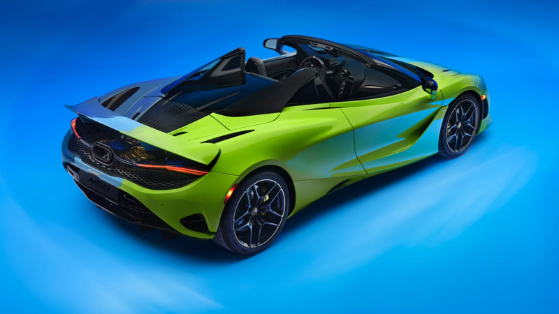 Amura,AmuraWorld,AmuraYachts, Cada auto se entregará con una obra de arte original de Nat Bowen, como una interpretación física de su paleta de colores más allá del auto.