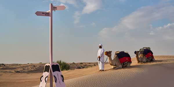 Experiencia gastronómica en el desierto de Dubái