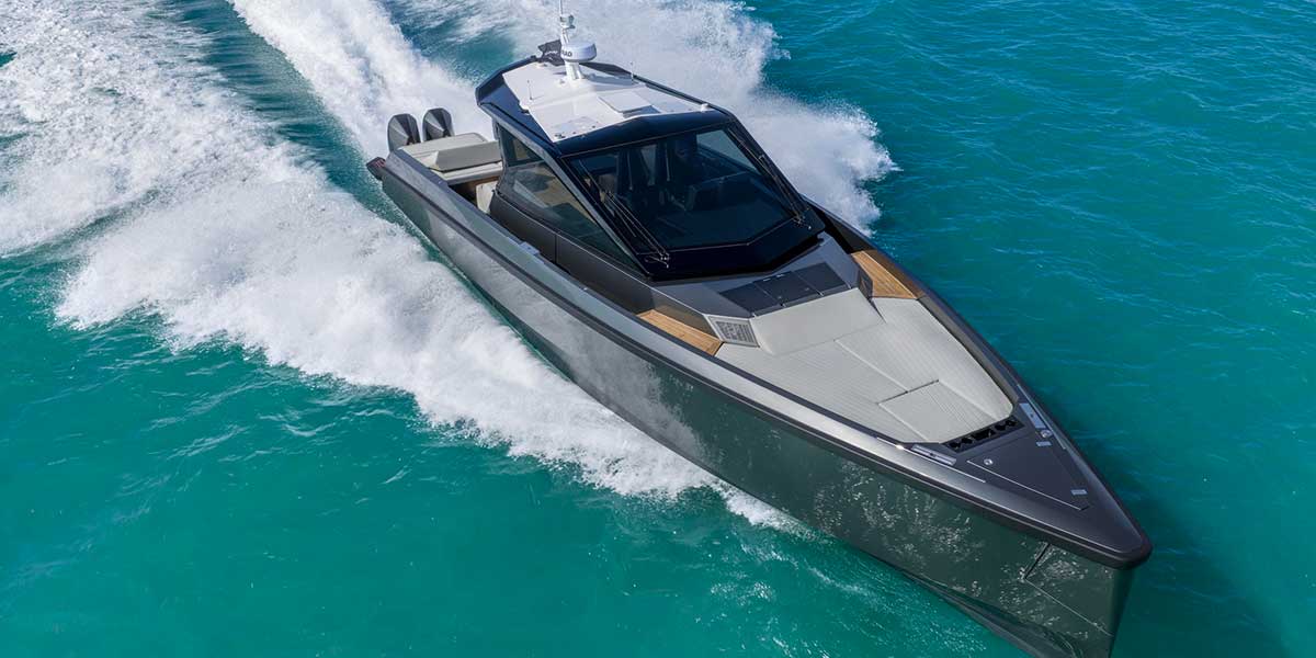 Flota de lujo de Ferretti en Miami