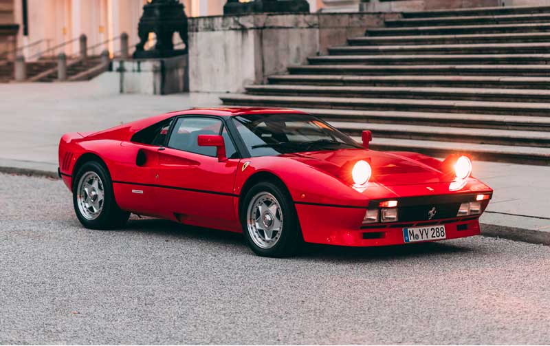 Amura,AmuraWorld,AmuraYachts, Ferrari 288 GTO de 1984, carrocería de Scaglietti.