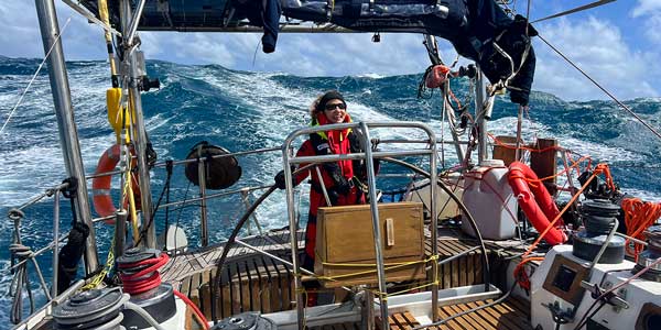 Vuelta vertical al mundo a vela 
