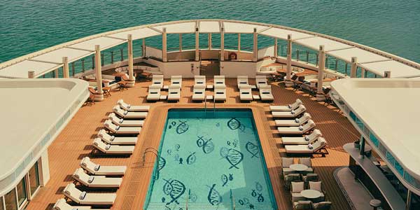 Todo el lujo a bordo de Four Seasons I