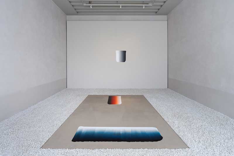 Amura,AmuraWorld,AmuraYachts, Vista de la instalación de <em><i>Lee Ufan</i></em> en SMAC Venice. Foto: Lorenzo Palmieri. Lee Ufan / Artists Rights Society (ARS), Nueva York / ADAGP, París.