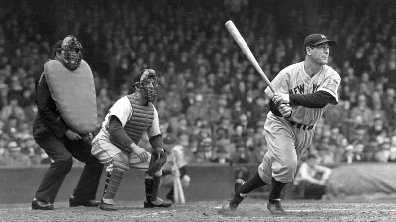 Amura,AmuraWorld,AmuraYachts, Los 2,130 partidos consecutivos jugados por Lou Gehrig con los New York Yankees son recordados en el Oris Lou Gehrig Limited Edition.