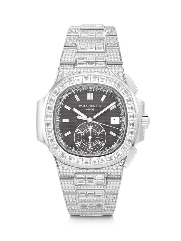 Amura,AmuraWorld,AmuraYachts, Reloj de pulsera cronógrafo <em><i>flyback</i></em> automático, extremadamente raro, llamativo y deslumbrante, de oro blanco de 18 quilates y diamantes talla baguette, con fecha y brazalete de diamantes, modelo Nautilus flyback, circa 2024. 