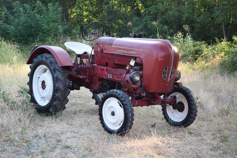 Amura,AmuraWorld,AmuraYachts, Tractor Porsche 108 de 1959.