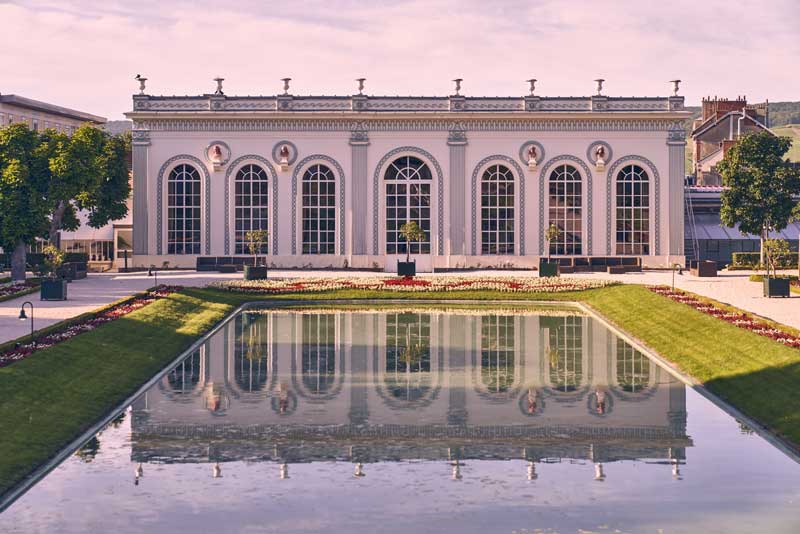 Amura,AmuraWorld,AmuraYachts, Orangerie de Moët & Chandon en Épernay, Francia, construido en 1805 por Jean-Remy Moët.
