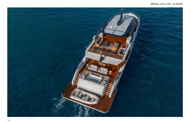 Amura,AmuraWorld,AmuraYachts, <em><i>Euphoria</i></em>, de la gama Squalo 100 de Alpha Custom Yachts, tuvo su debut en el Cannes Yachting Festival.