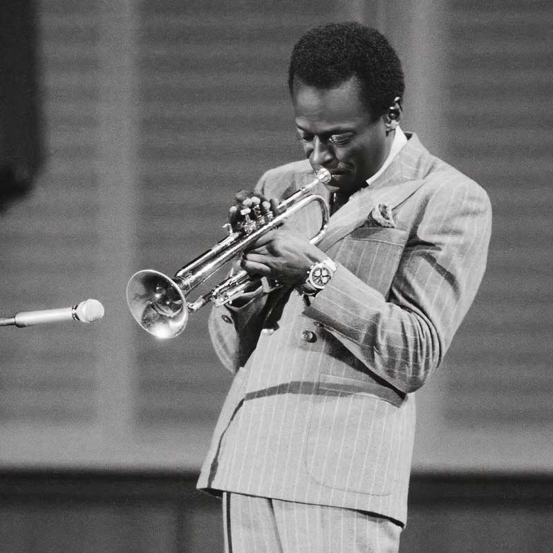 Amura,AmuraWorld,AmuraYachts, Miles Davis (1926-1991).