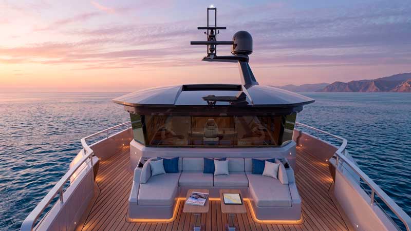 Amura,AmuraWorld,AmuraYachts, El puesto de mando del XPD96 de Antonini Navi está inspirado en los puentes de mando de los remolcadores oceánicos.