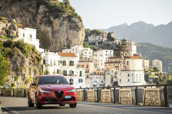 Amura,AmuraWorld,AmuraYachts, The Grand Tour of Europe combines luxury accommodation with journeys on four wheels.