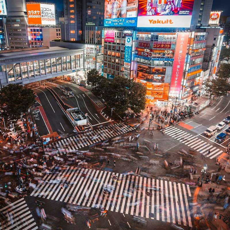 Amura,AmuraWorld,AmuraYachts, The iconic Shibuya Crossing in Tokyo.