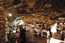 Ristorante Grotta Palazzesse - Lizeth Dadug