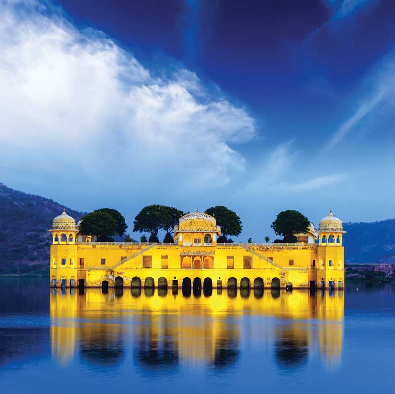 The Jal Mahal or “water palace” in Jaipur, Rajasthan, India.