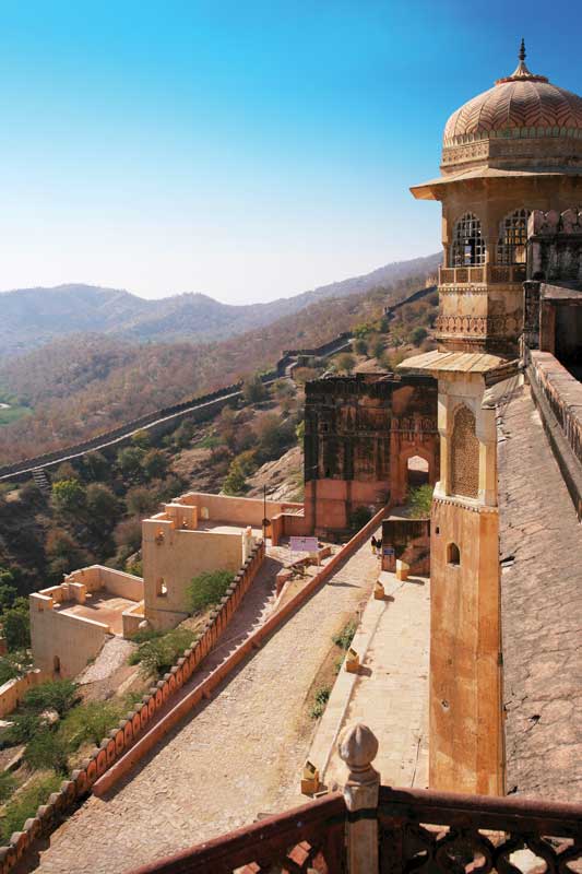 
The mountain palaces star the view of Rajasthan in India.
