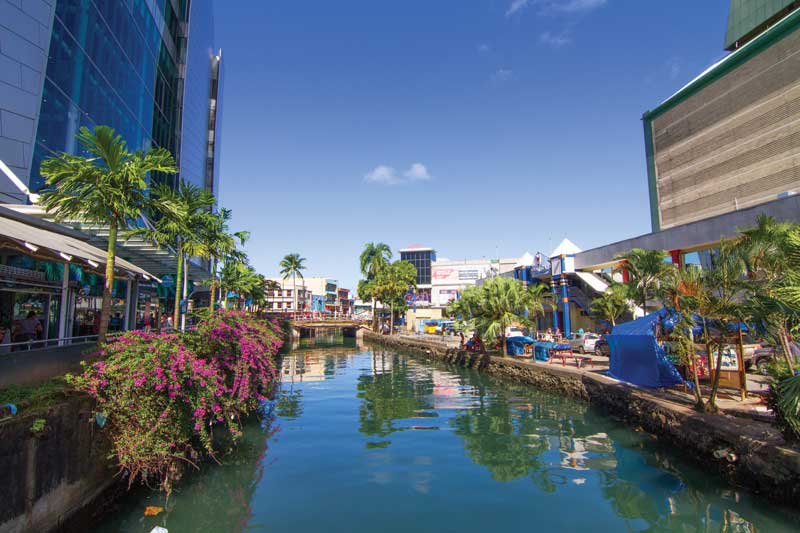 Suva es la ciudad cosmopolita más grande del Pacífico Sur. 
