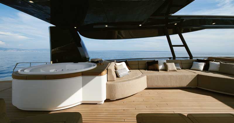 Amura,Monte Carlo Yachts MCY 86, Monte Carlo