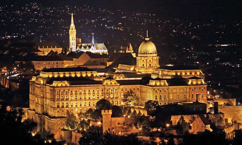 Amura,Amura World,Budapest,Hungía,El mejor destino europeo del año,Guerra Turca,Hungary, 