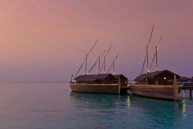 Amura,Maldivas,AmuraWorld,República de Maldivas, Dhonni boat is the main system of transportation. 