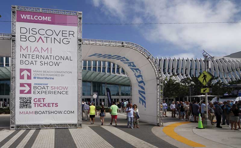 Amura,AmuraWorld,AmuraYachts,Discover Boating Miami International Boat Show 2022, Thousands of visitors attended the DBMIBS.