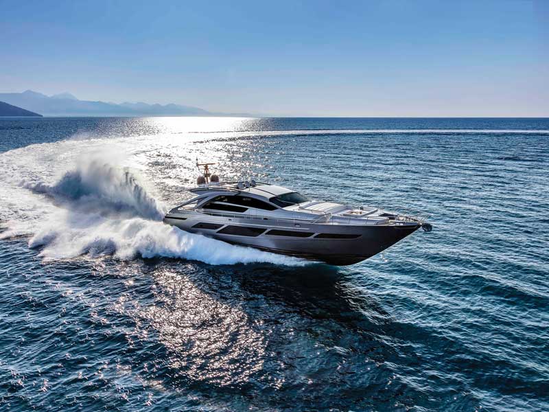 Amura,AmuraWorld,AmuraYachts,Discover Boating Miami International Boat Show 2022, Ferretti Group exhibió el Pershing 7X.