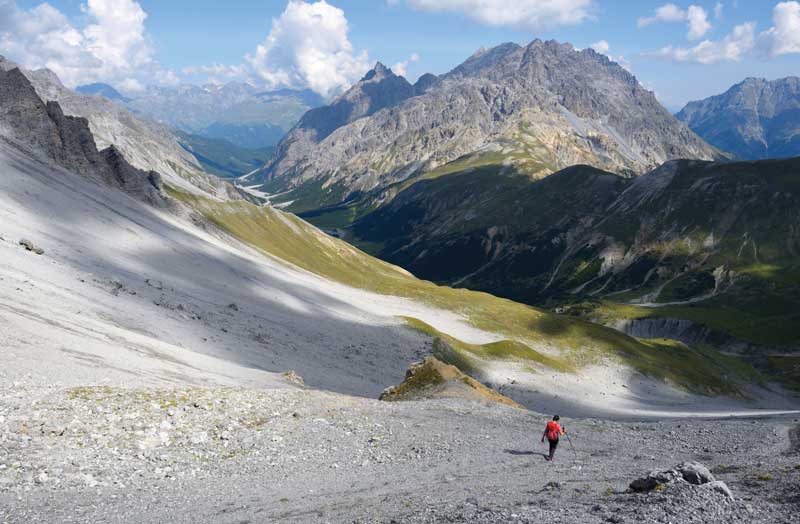 Amura,AmuraWorld,AmuraYachts,Paraíso natural, Los recorridos están permitidos en el Parque Nacional Suiza, respetando los senderos marcados.