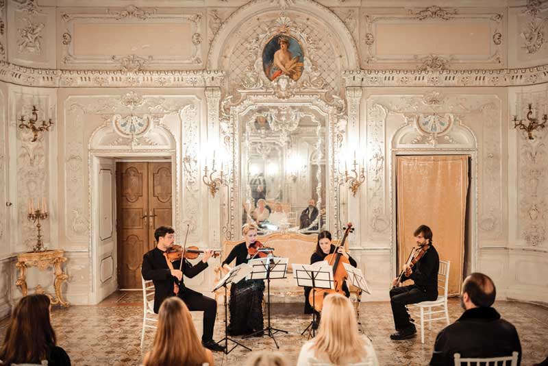 Amura,AmuraWorld,AmuraYachts,Forte dei Marmi, Presentation of a private concert with musicians from La Scala in Milan.